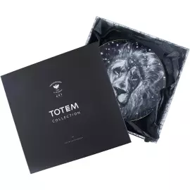 Decorative plate "Ellipse-2" with the pattern "Totem. The Lion"